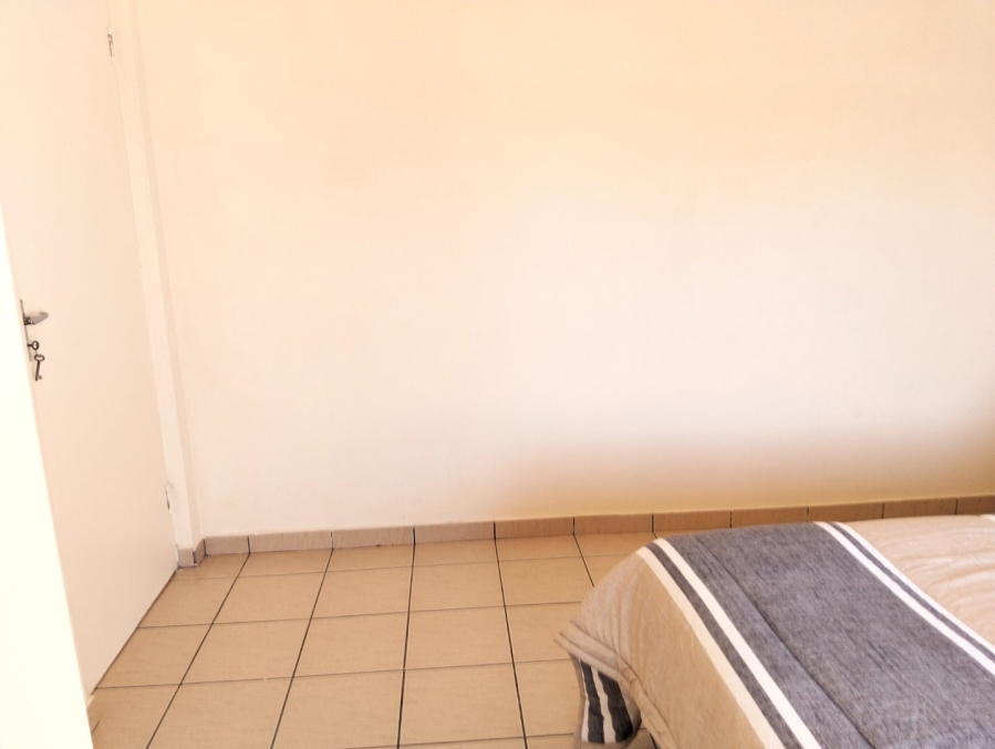 2 Bedroom Property for Sale in Parklands East Western Cape